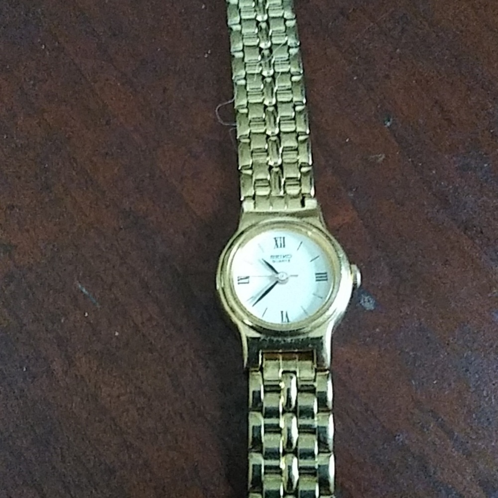 Vintage 80s Seiko watch
